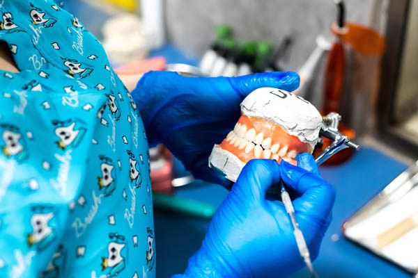 Can A Dentist Rebuild A Damaged Tooth With A Dental Restoration?