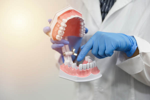 Benefits Of Replacing A Missing Tooth Immediately